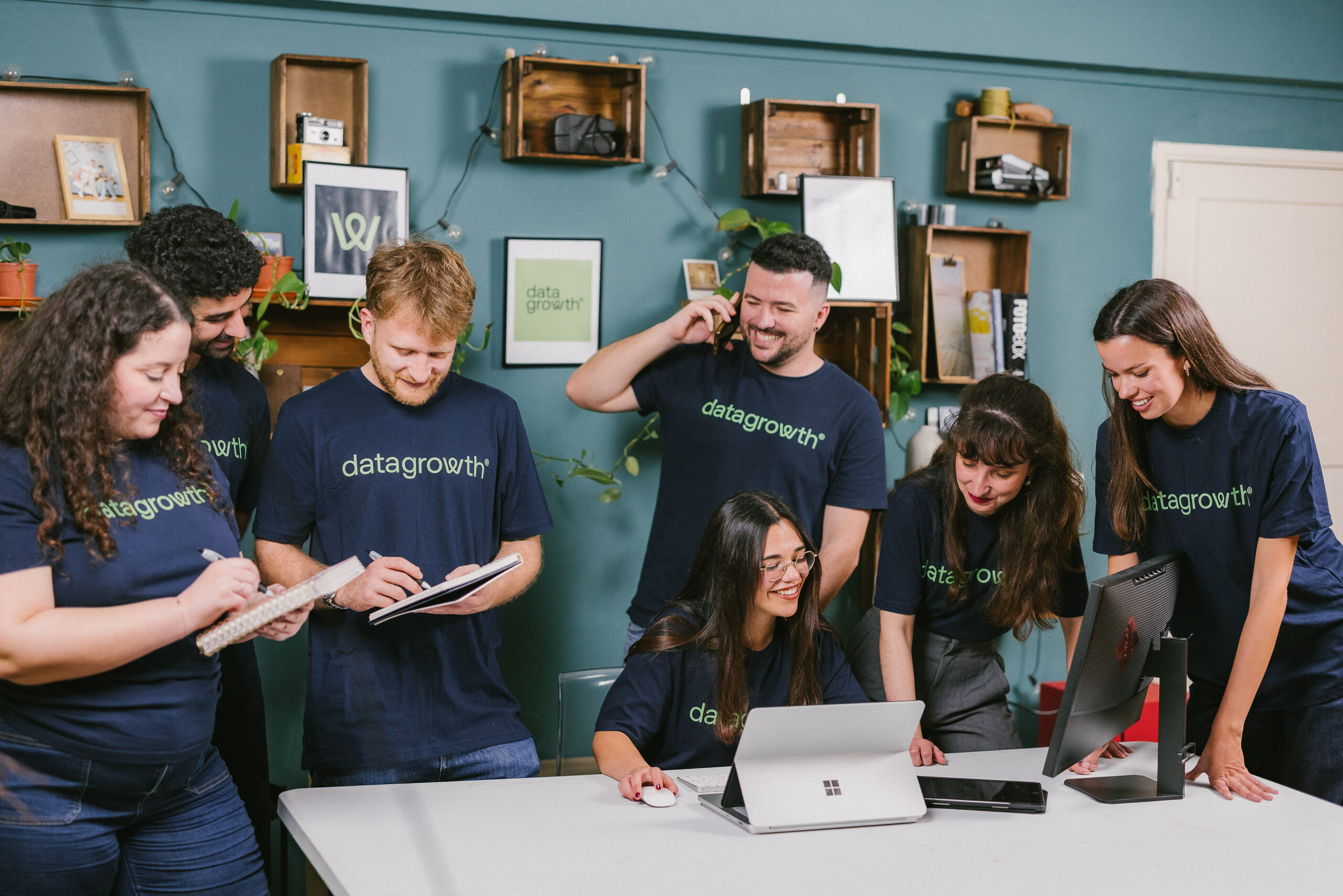Equipo multidisciplinar de Datagrowth especializado en datos, IA y transformación digital